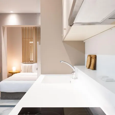 Apartmán F & B Collection - Center Hidden Gem